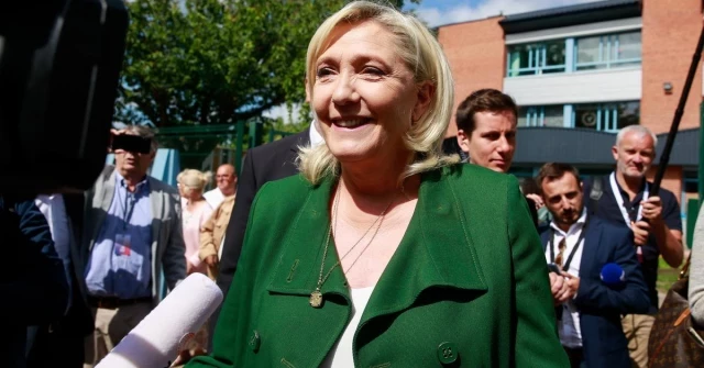 La campaña presidencial de Le Pen de 2022, investigada por financiación ilegal
