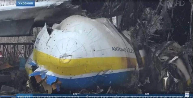 Ucrania planea reconstruir el emblemático avión de carga Antonov An-225 Mriya