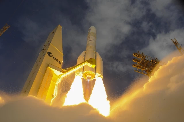 Lanzamiento inaugural del Ariane 6: Europa vuelve a tener un lanzador pesado