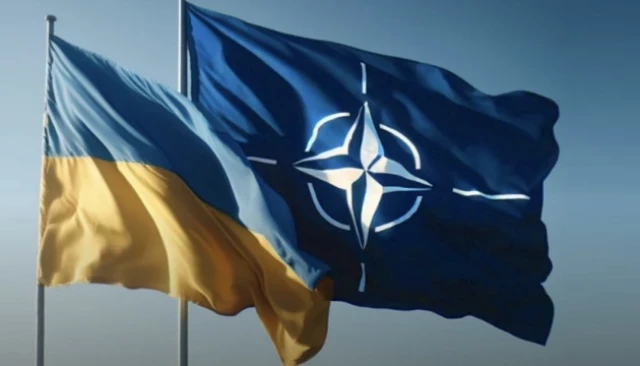 Líderes de la OTAN acuerdan asignar 40 mil millones de EUR en ayuda militar a Ucrania