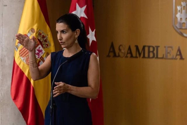Rocío Monasterio admite que sería "lógico" que haya cargos en Vox que no quieran dejar su cargo y discrepen con Abascal