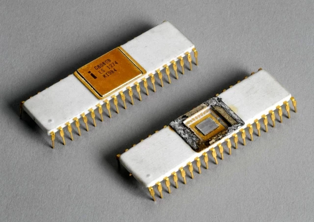 Historia del Intel 8080: El microprocesador que revolucionó la informática