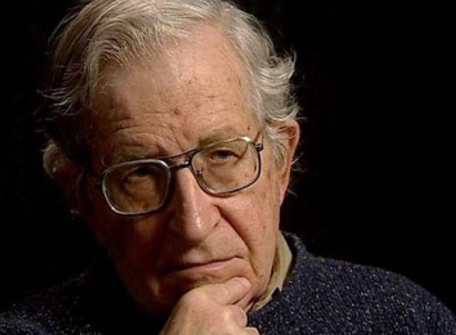 Entrevista con Noam Chomsky
