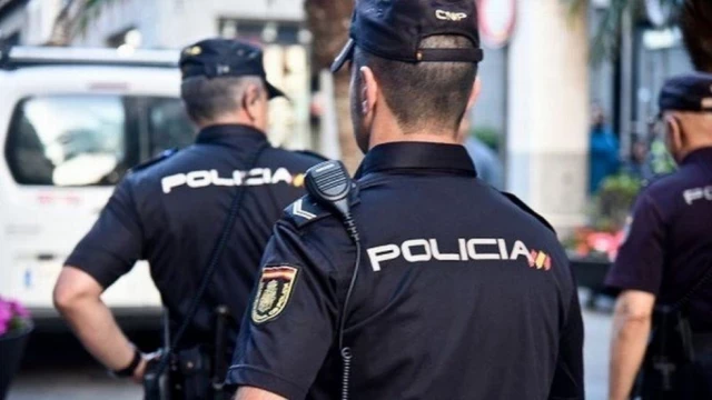 Detenido un hombre por agresión sexual y robo con violencia en la Avenida de la Marina de Ceuta