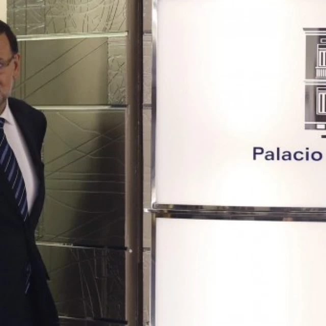 Rajoy se reúne en La Moncloa con los grandes empresarios del Ibex a un mes de las elecciones
