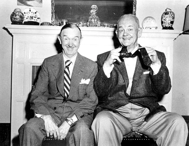 Las últimas fotos conocidas de Laurel y Hardy juntos, 1956 [ENG]