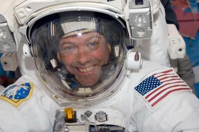 Astronauta hace importante reflexión después de 178 días en el espacio