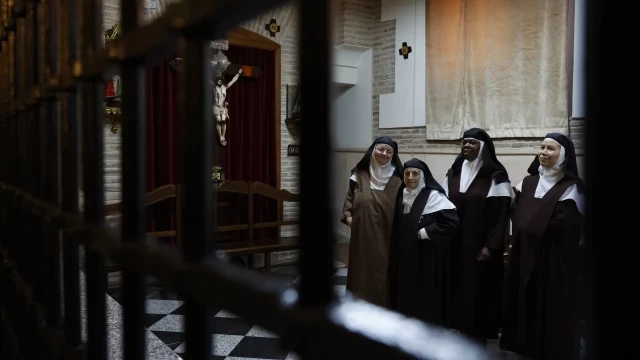 La edad de las monjas y la falta de relevo cierra 162 monasterios en una década
