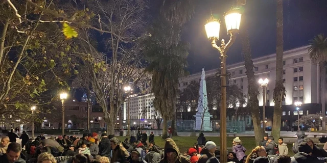 El frío acentúa la pobreza en Buenos Aires: la mitad de la población argentina la padece