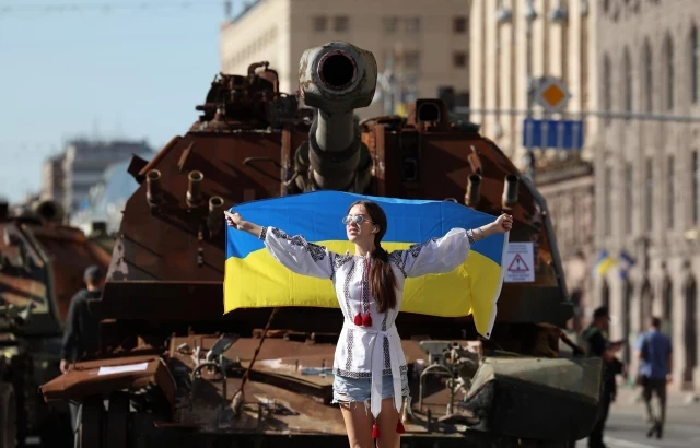 Un 32 % de los ucranianos aceptaría concesiones territoriales para poner fin a la guerra