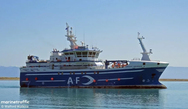 Al menos ocho muertos, dos de ellos españoles, en el naufragio de un pesquero en Malvinas