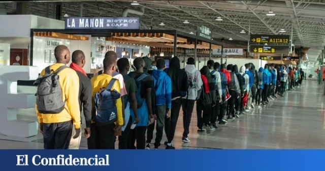 "Le asaltaron y le dieron dos puñetazos": un hotel, un alcalde socialista y un conflicto con inmigrantes en Guardamar
