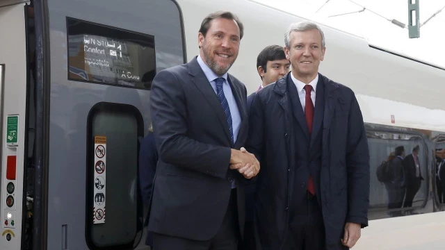 El ministro Óscar Puente invita por carta a Rueda a que pague el AVE a Portugal