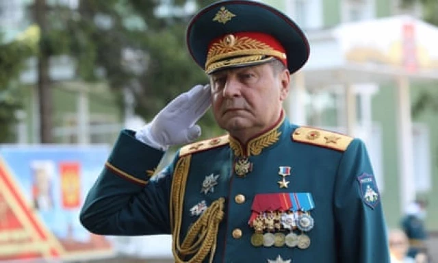 Rusia arresta a exviceministro de defensa por cargos de corrupción [EN]