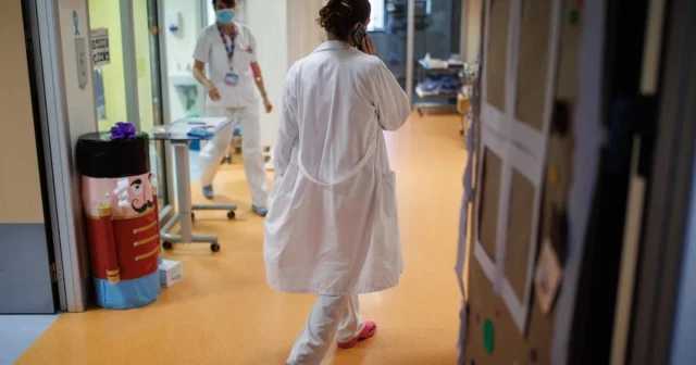 35 grados dentro de un centro de salud de Madrid: “Están los papás con el recién nacido, con el abanico dale que te pego”