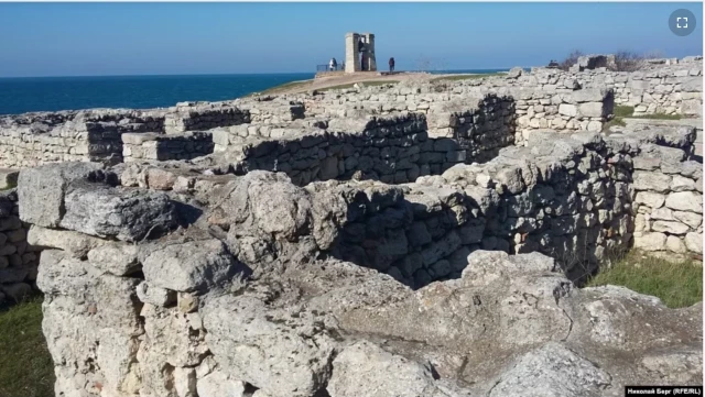 Rusia destruye totalmente el sitio de Chersonesos de la UNESCO en un grotesco intento de justificar la ocupación de Crimea [EN]