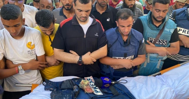 Un periodista y un cámara mueren por un bombardeo del Ejército israelí en Gaza