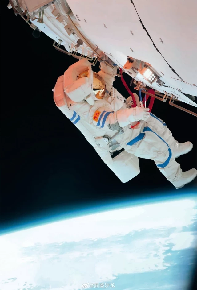 Aprendiendo a realizar paseos espaciales en la Estación Espacial China