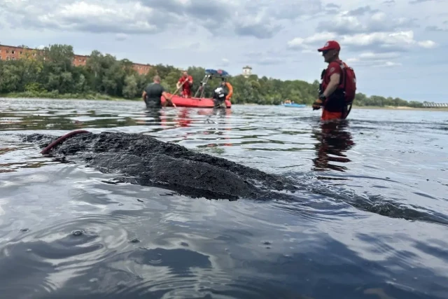 Arqueólogos descubren una canoa cerca de la fortaleza de Modlin [Eng]