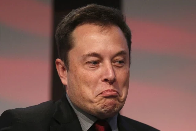"Elon Musk me apoyó, es mi amigo... pero estoy en contra de todo el que tenga un coche eléctrico". Donald Trump está dispuesto a acabar con la "estafa verde"