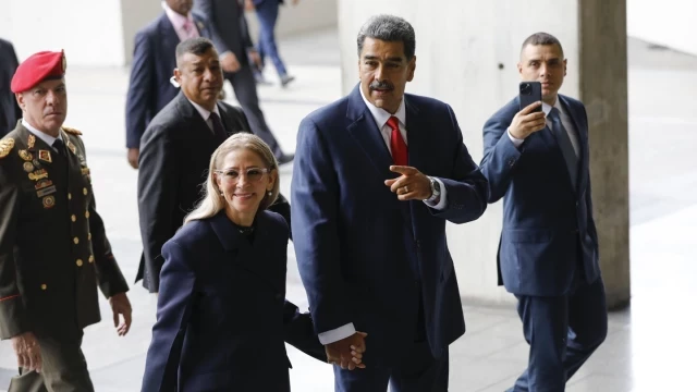 Revisión de AP a actas de la oposición expone serias dudas sobre resultados electorales en Venezuela