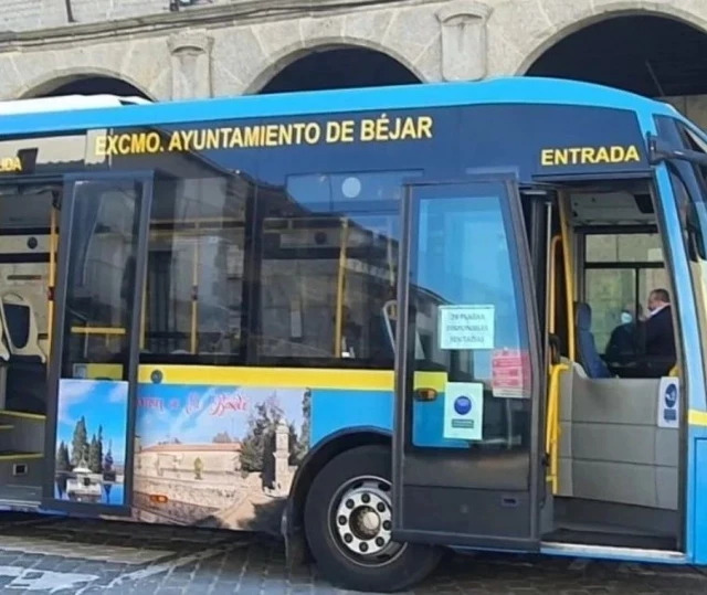 Una avería vuelve a dejar sin autobús a los vecinos de Béjar