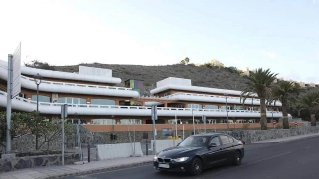 Detenido por homicidio al aplicar el mataleón a un turista en el sur de Gran Canaria