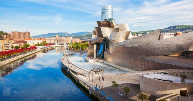 Bilbao al completo: un paseo por la ciudad más industrial y cultural del País Vasco