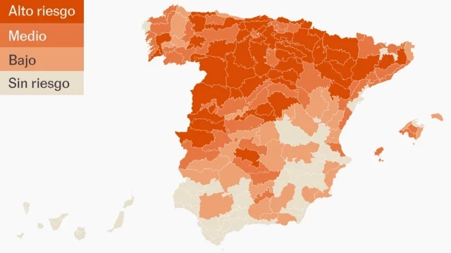 La nueva ola de calor arranca con la mitad de los municipios en el nivel máximo de riesgo para la salud