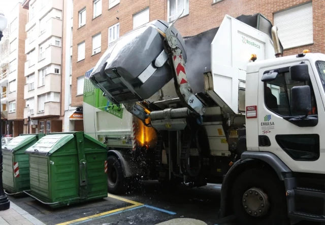 Emulsa propone una subida del 25% en la tasa de basura para 2025