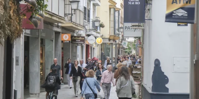 Sevilla pierde 2.147 residentes y sitúa a Andalucía entre las tres comunidades españolas que pierden población