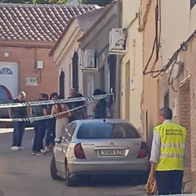 Un hombre mata a su hijastra y hiere a su esposa con un arma de fuego en Toledo