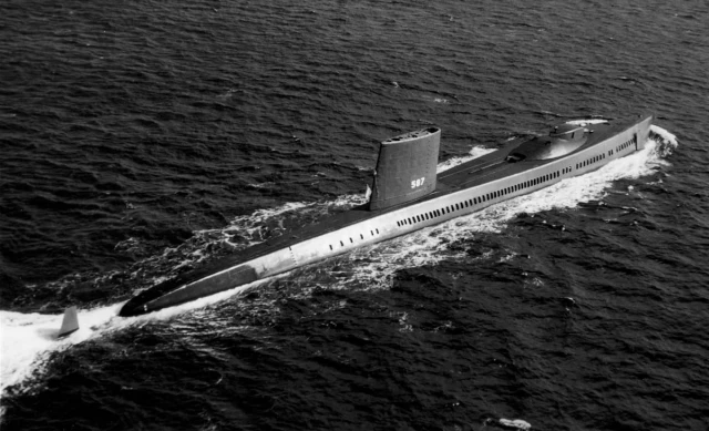 El submarino que ‘pinchó' el teléfono a los rusos - Ciencia