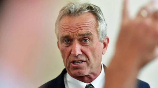 Robert F. Kennedy Jr. analiza abandonar la carrera presidencial y unirse a Donald Trump