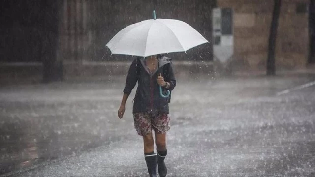 Los expertos anuncian "un hervidero de tormentas" en Valencia y piden "mucha precaución" esta tarde en la Cominidad Valenciana