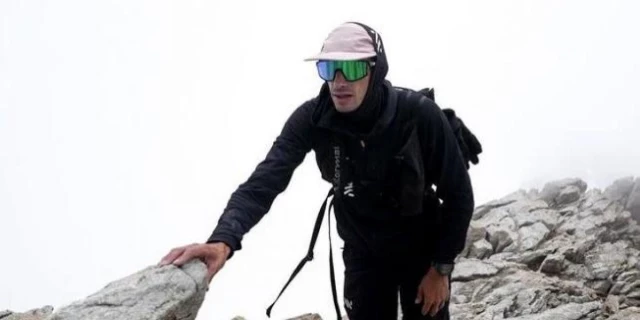 La policía llama a Kilian Jornet en plena travesía de los Alpes