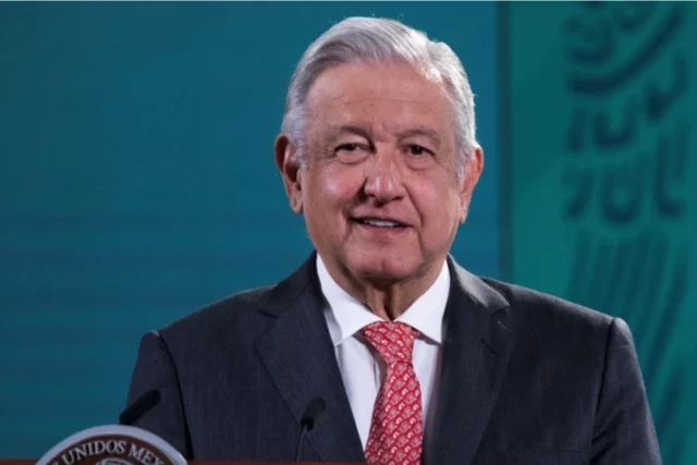 AMLO dice que seguirá esperando actas para reconocer a Maduro