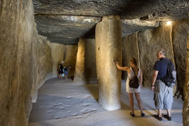 Así se movió una piedra de 150 toneladas para coronar el dolmen de Menga en Málaga hace 5.500 años