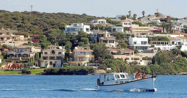 Una de cada tres viviendas en Baleares está vacía o solo se utiliza unos días al año