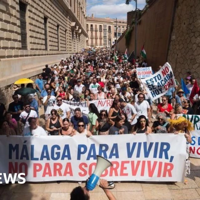 Turismo en Málaga: “La gente tiene la sensación de que la ciudad se está derrumbando”