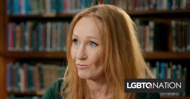 J.K. Rowling ataca a una atleta paraolímpica transexual (eng)