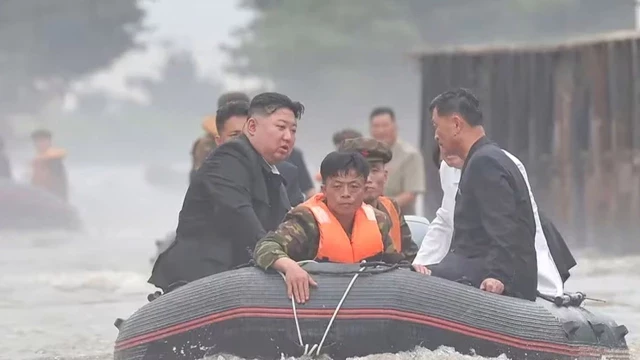 Kim Jong-un ejecuta a 30 funcionarios por las desastrosas inundaciones en Corea del Norte