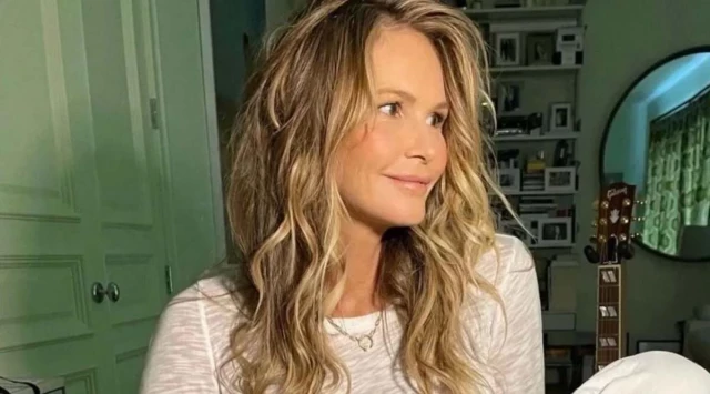 Elle Macpherson desvela que sufre cáncer de mama y que ha rechazado el tratamiento de quimioterapia