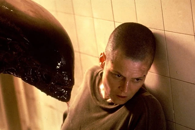 Sigourney Weaver defiende 'Alien 3' y asegura que fue "una idiotez" que 20th Century Fox no apoyase la visión de David Fincher