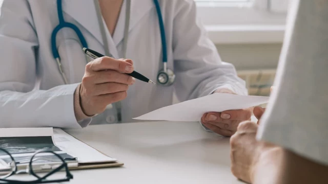 Detenido un hombre por práctica irregular de la medicina en la comarca de Tarancón (Cuenca)