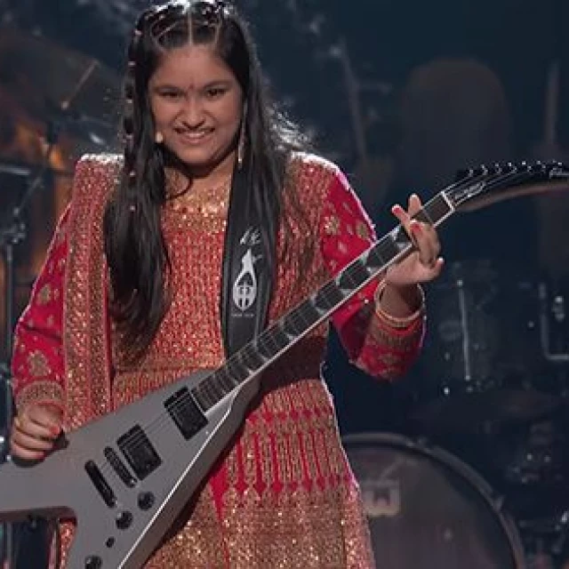 Niña de 11 años deslumbra versionando “Master of Puppets” de Metallica en televisión