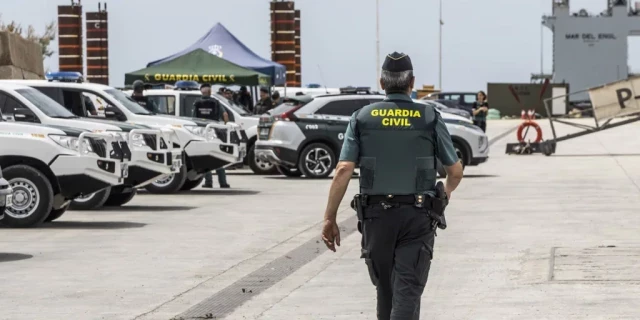 Juzgan a un guardia civil en Valencia acusado de apropiarse de 164.000 euros de fondos públicos