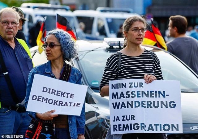 Alemania informa a la UE que introducirá controles en todas las fronteras terrestres debido a la ‘carga persistente’ de la migración y el ‘terrorismo islámico’