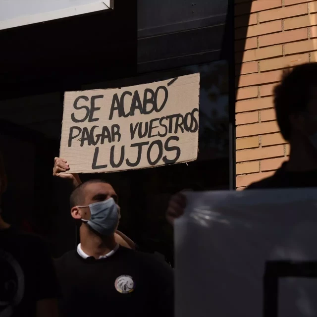 La fortuna de los ricos no aporta ni un euro de cada diez a las arcas públicas: la clase trabajadora soporta el peso del fisco