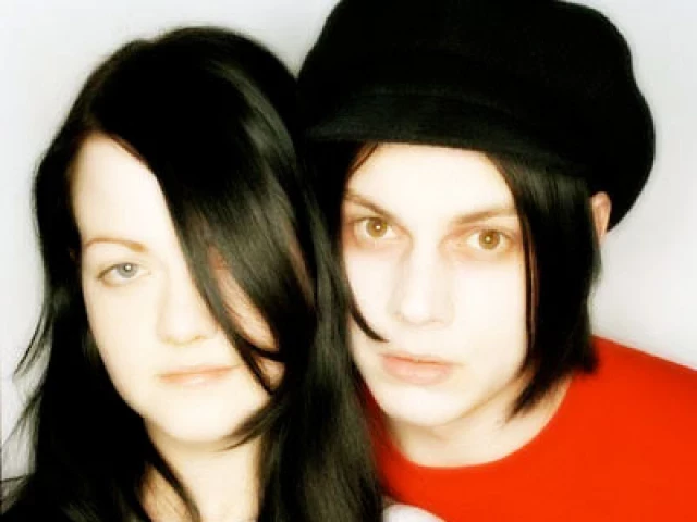 White Stripes demandan a Trump